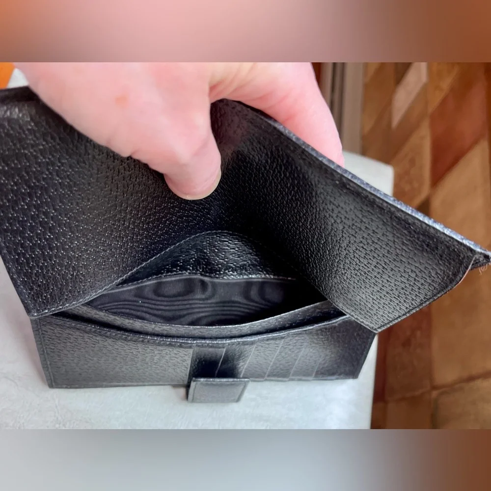 GUCCI Black Supreme Canvas and Leather Wallet - Picture 11 of 16